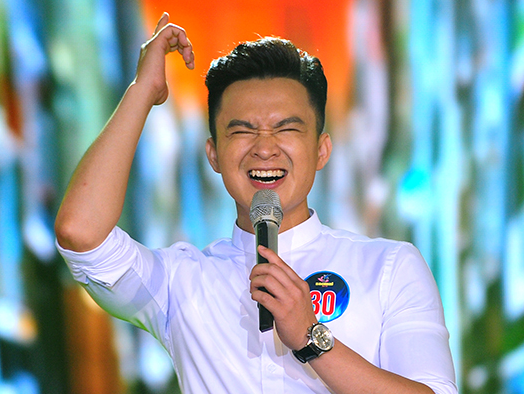 2 thi sinh tro ve tu chau Au lot dem chung ket Sao mai hinh anh