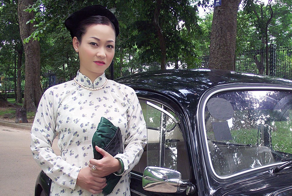 Sao phim 'Cua de danh' lan dan duong tinh duyen hinh anh