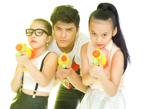 Lam Vinh Hai tre trung ben hoc tro hinh anh