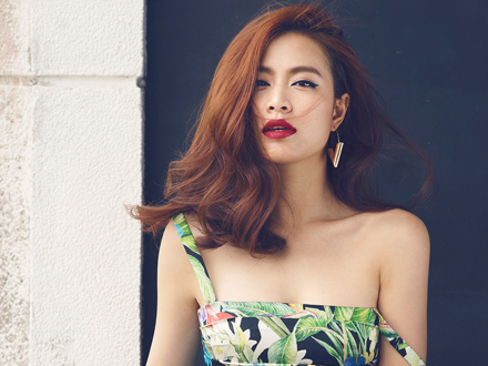 Nhung nguoi dep Viet co hoc van cao hinh anh