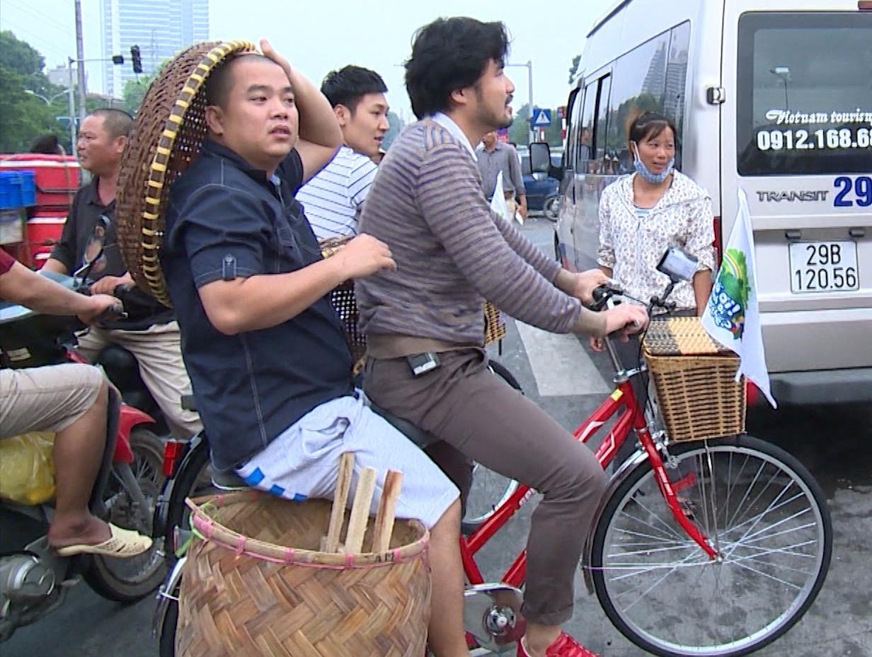 Khi Xuan Bac va cac ong bo buon thung, ban met hinh anh