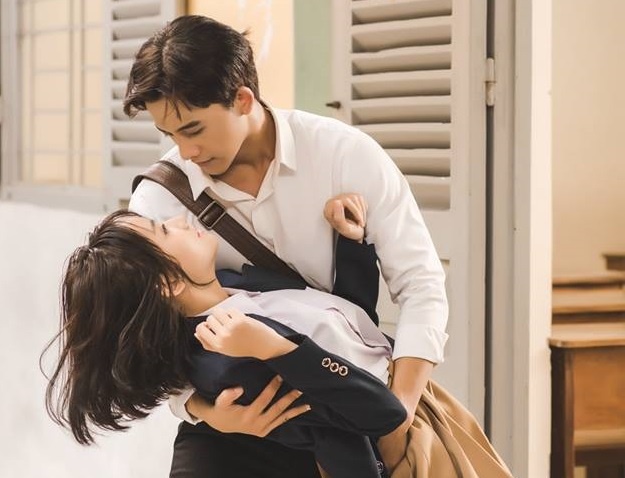 ‘Em gai mua’ cua Huong Tram gay sot voi 6,5 trieu luot nghe sau 5 ngay hinh anh