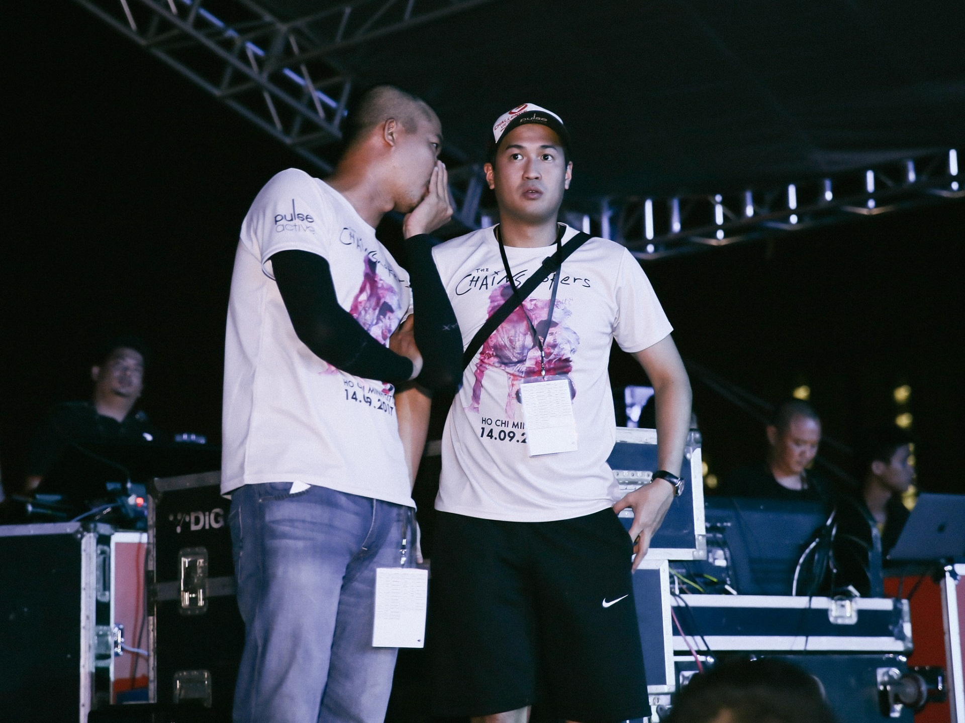 thuy duong cao thien trang nhay nhot trong dem nhac chainsmokers anh 1