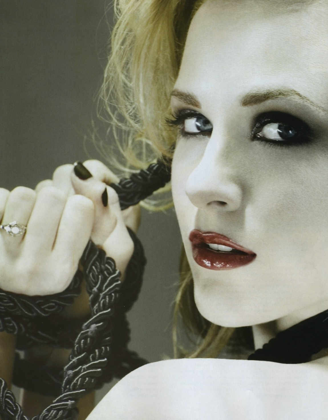 nu dien vien evan rachel wood bi cuong hiep anh 3