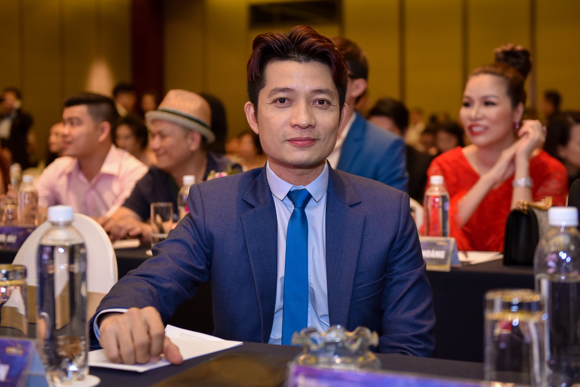 hoa hau hoan vu viet nam 2017,  pham huong,  di muon,  giam khao,  vo hoang yen anh 10