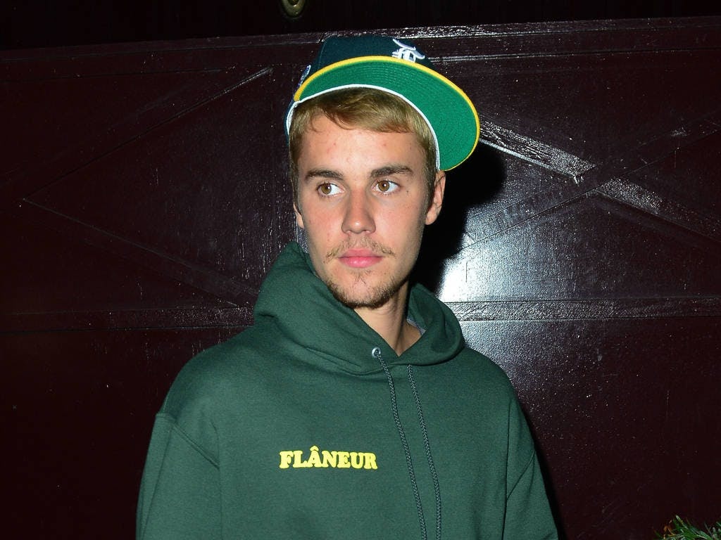 justin bieber ngay cang xau trai anh 8