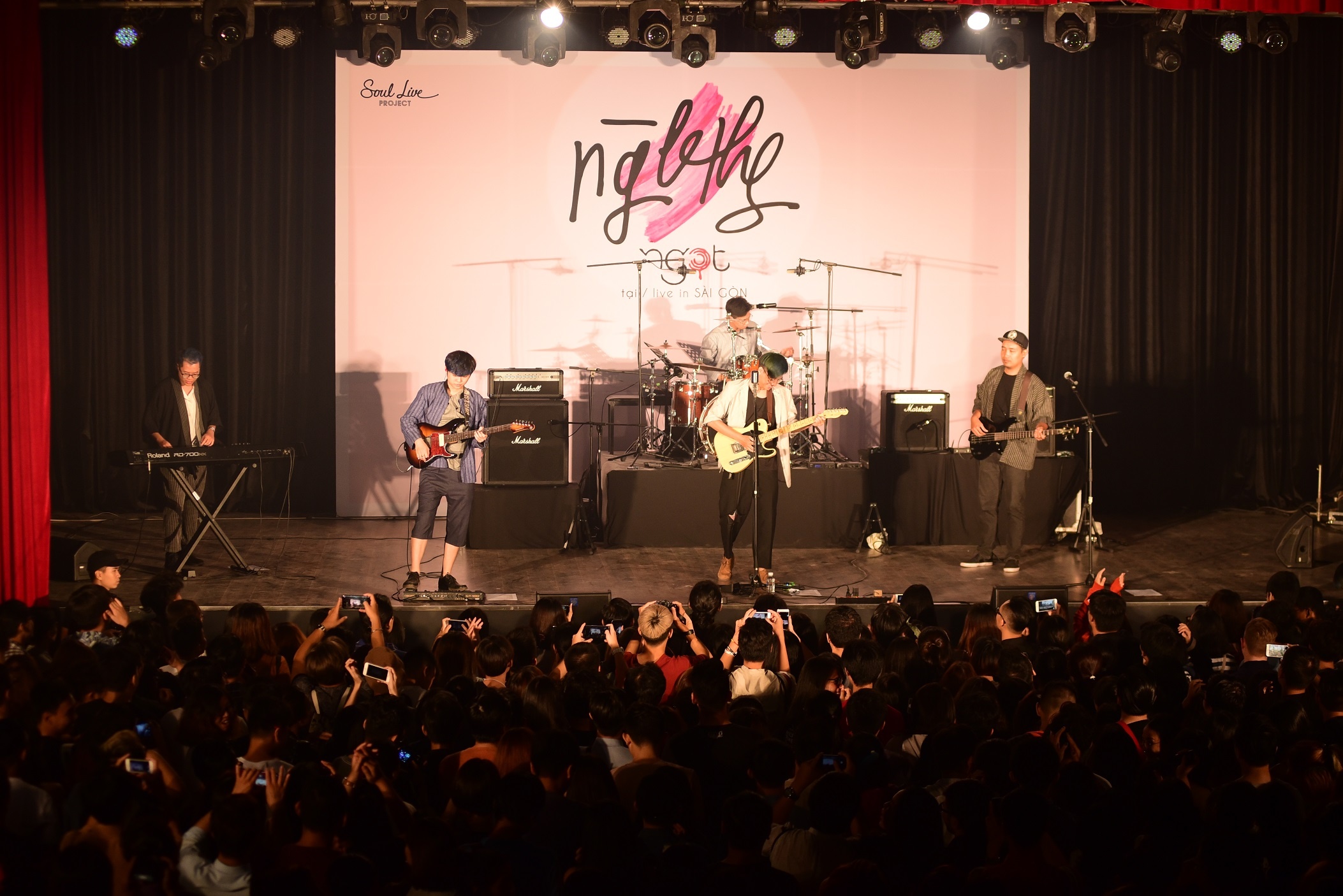 ngot,  sai gon,  liveshow,  ngbthg,  em dao nay,  fan cuong anh 11