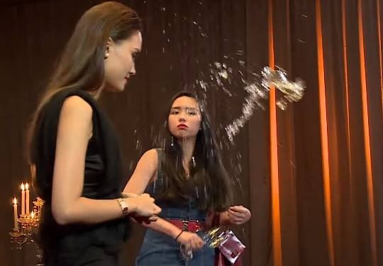 Thu thach danh ghen o Hoa hau Hoan vu Viet Nam gay tranh cai hinh anh