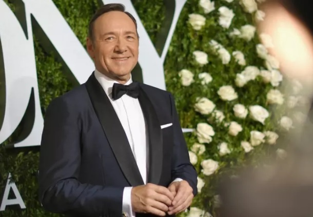 Tai tu 'Ve dep My' bi to tung lam dung tinh duc nam dien vien 14 tuoi hinh anh