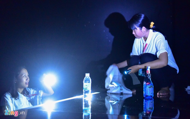 Vi sao ban ket Hoa hau Hoan vu van to chuc trong vung bao lu? hinh anh