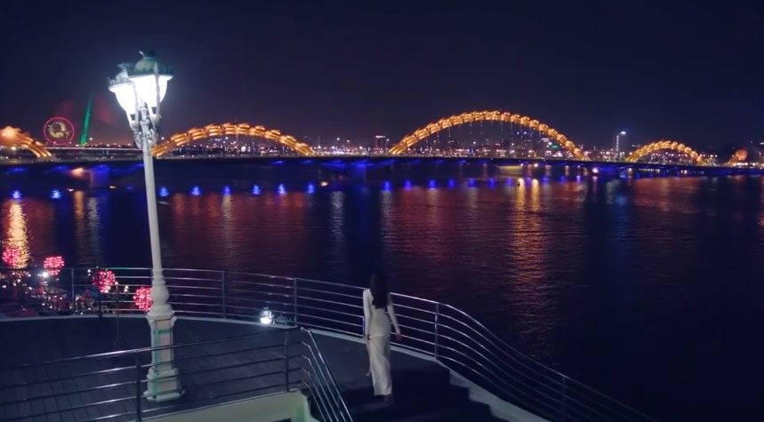 pham huong quang ba du lich da nang apec anh 10