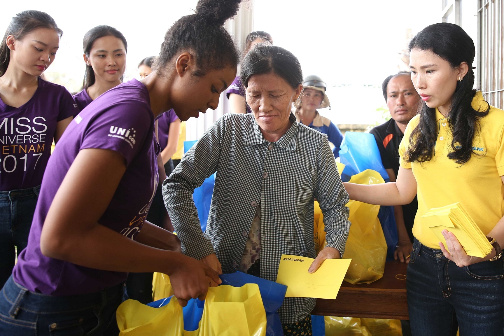 hoa hau hoan vu viet nam 2017 anh 13