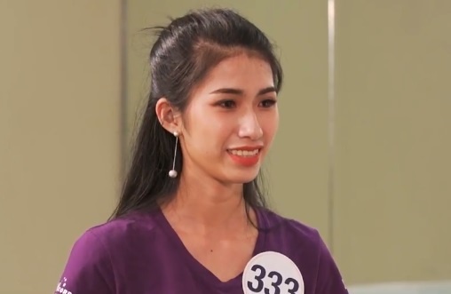 Thi sinh Hoa hau Hoan vu khong biet 'Trung Quoc' tieng Anh la gi hinh anh