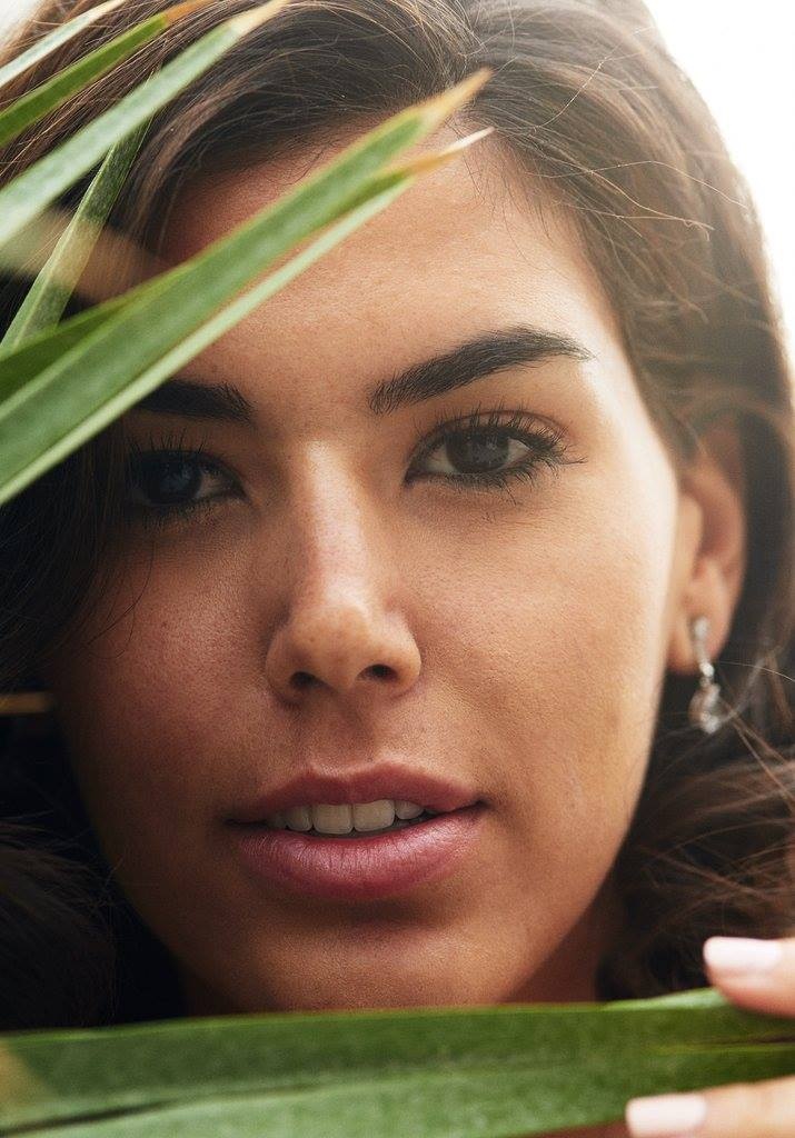 mat moc thi sinh hoa hau hoan vu anh 1