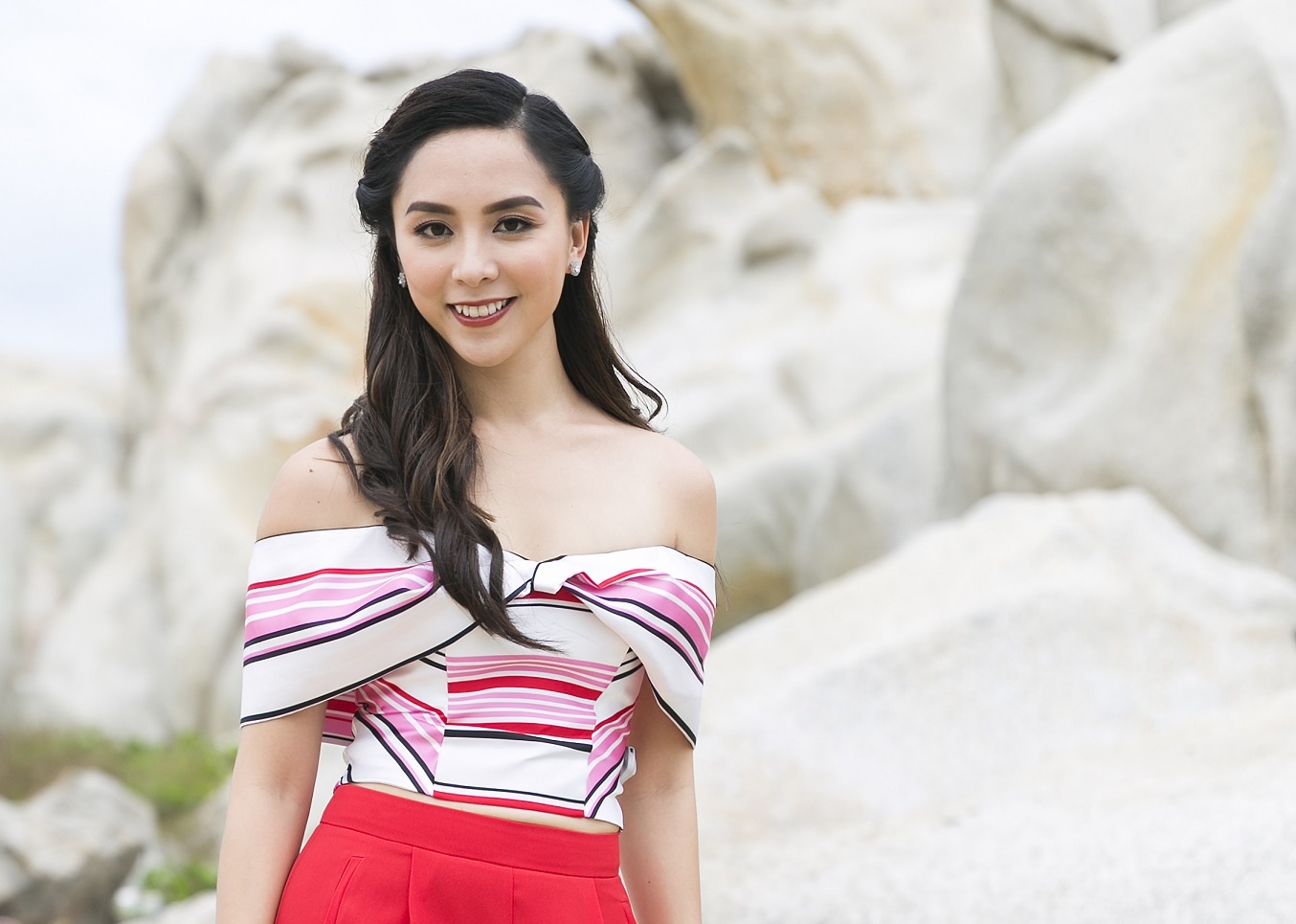 A hau Thien Ly dam nhan vai tro co van trong Hoa hau Hoan vu Viet Nam hinh anh