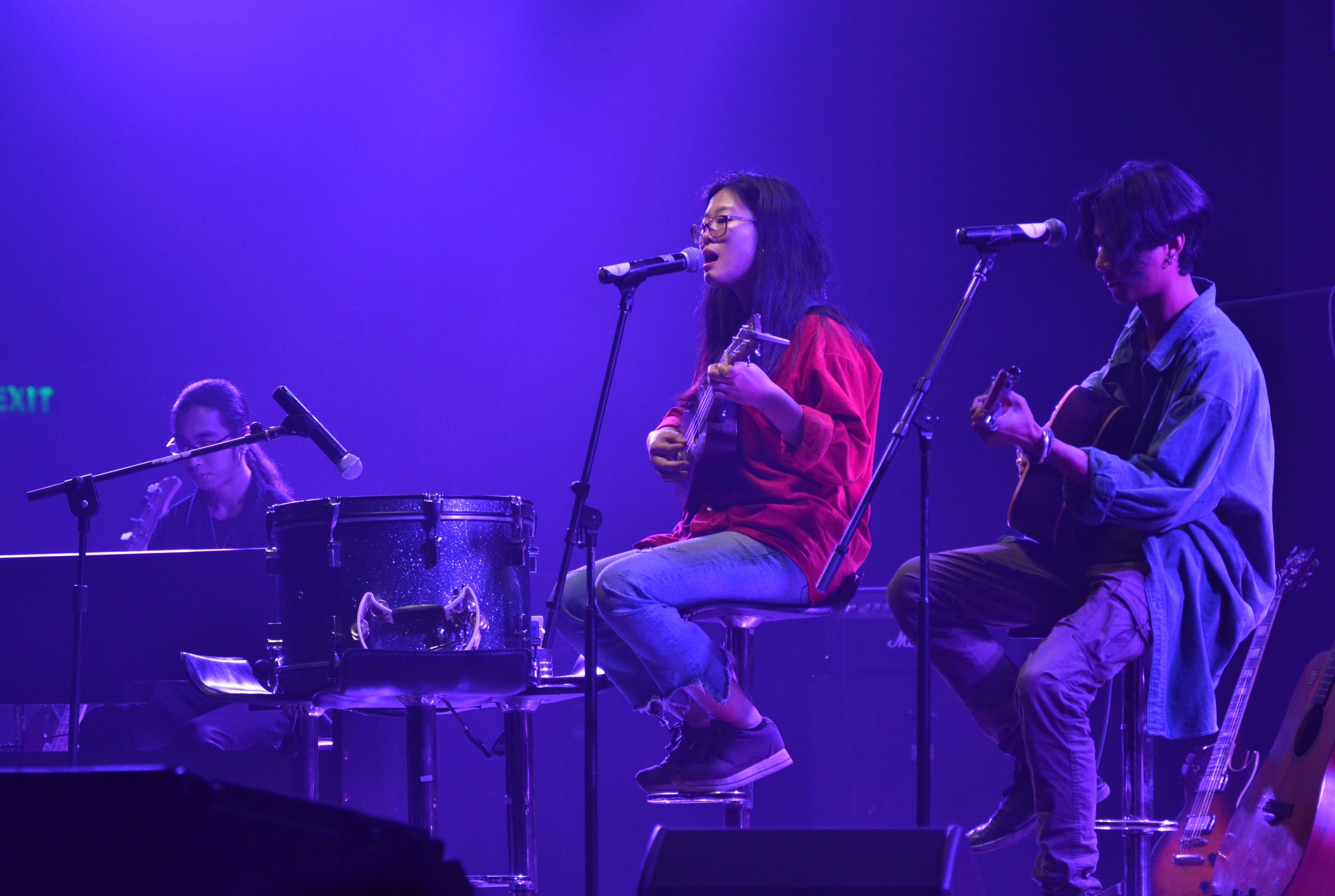 tran anh hung di nghe nhac indie ca hoi hoang anh 10