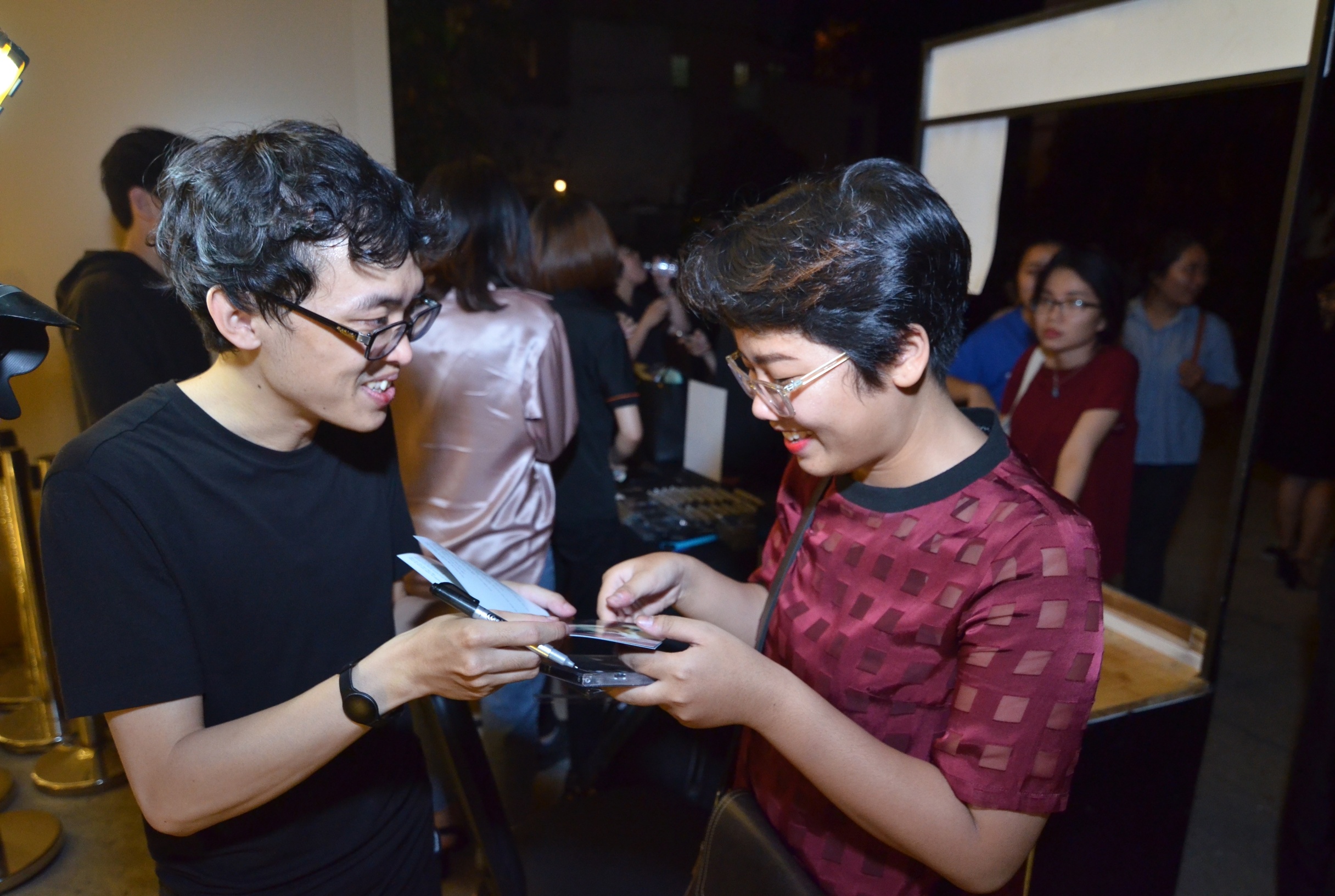 tran anh hung di nghe nhac indie ca hoi hoang anh 8