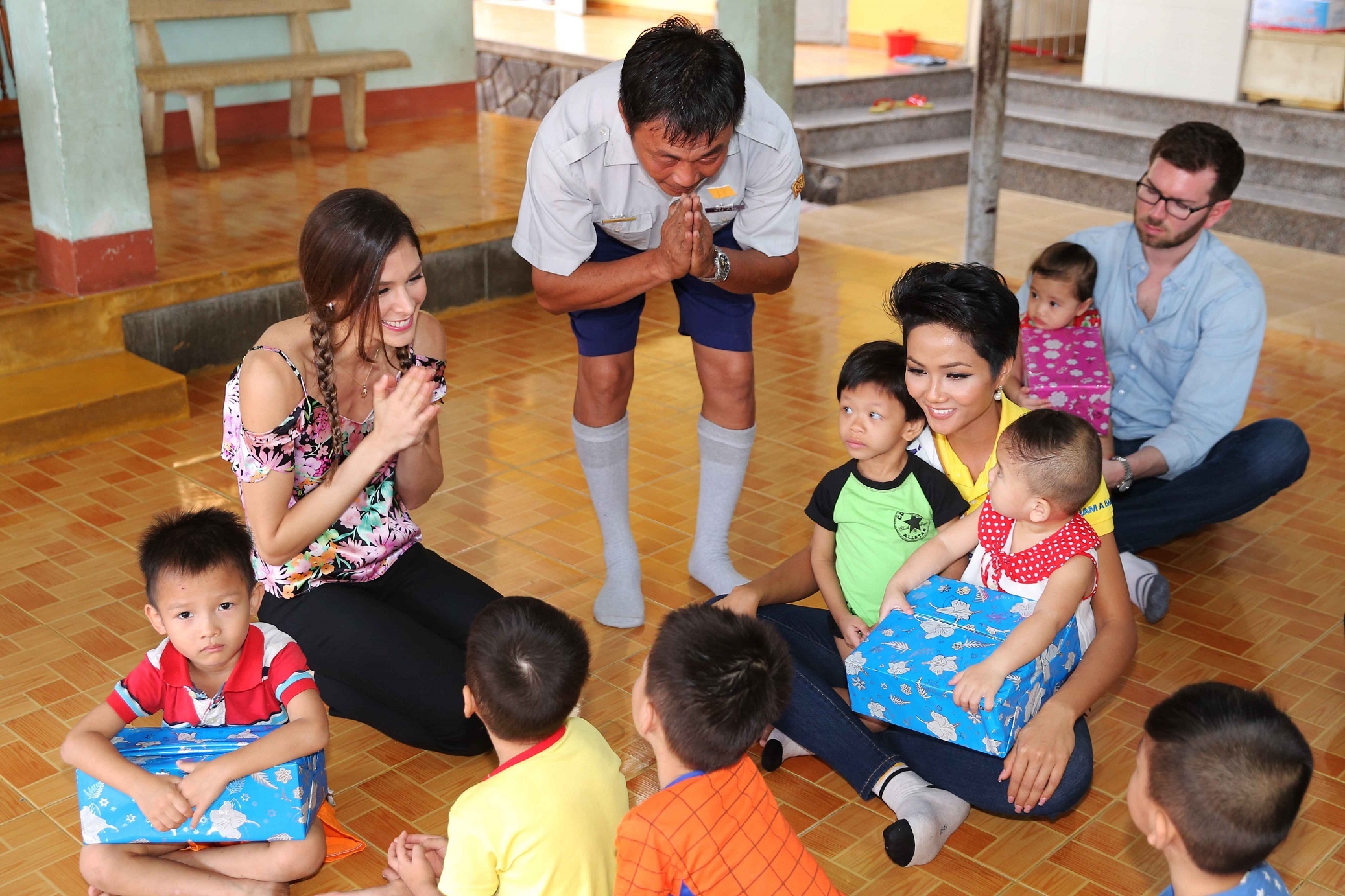 hoa hau hoan vu h hen nie anh 2