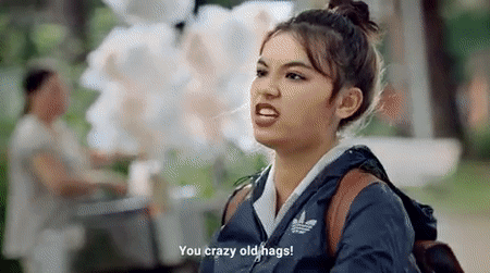 Thanh Hang bi mang 'vua gia vua dien' trong teaser 'Thang nam ruc ro' hinh anh