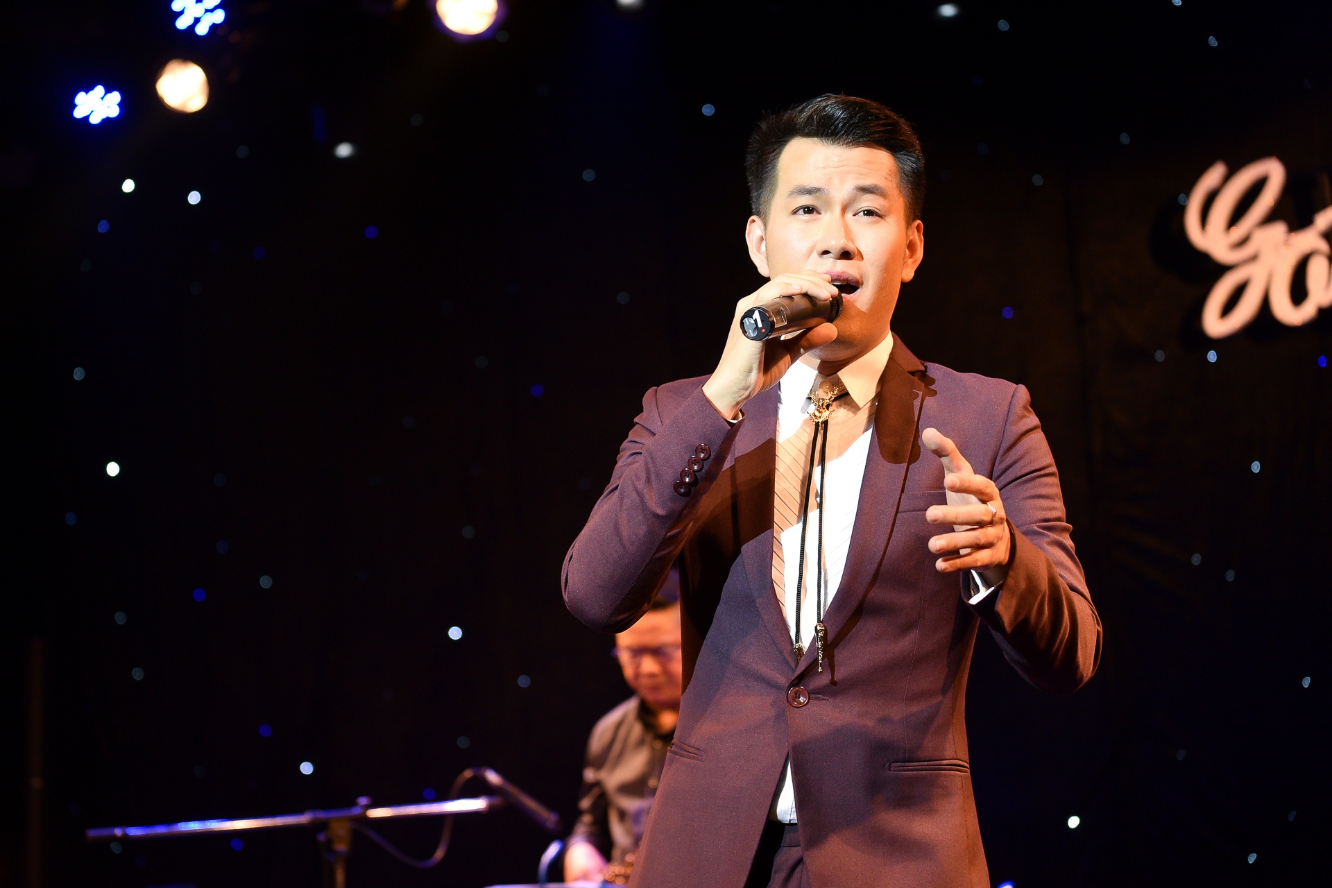 dem nhac goc ky uc cua bao chan anh 10