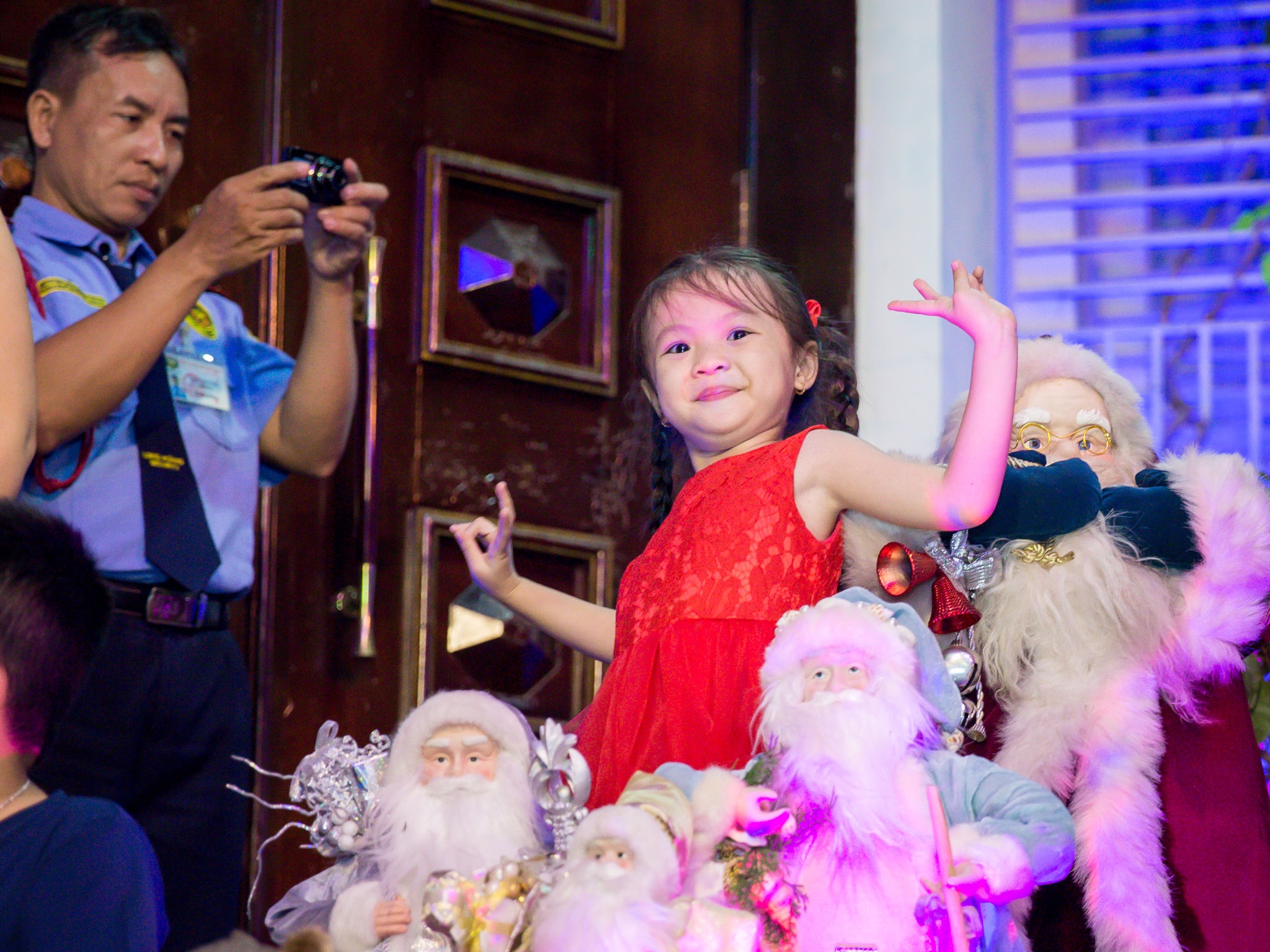 nguoi dan den nha dam vinh hung choi noel anh 11