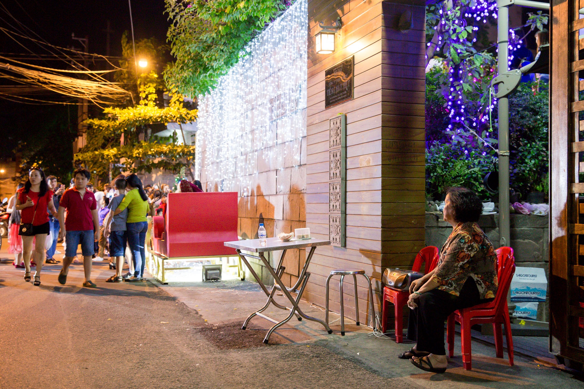 nguoi dan den nha dam vinh hung choi noel anh 3