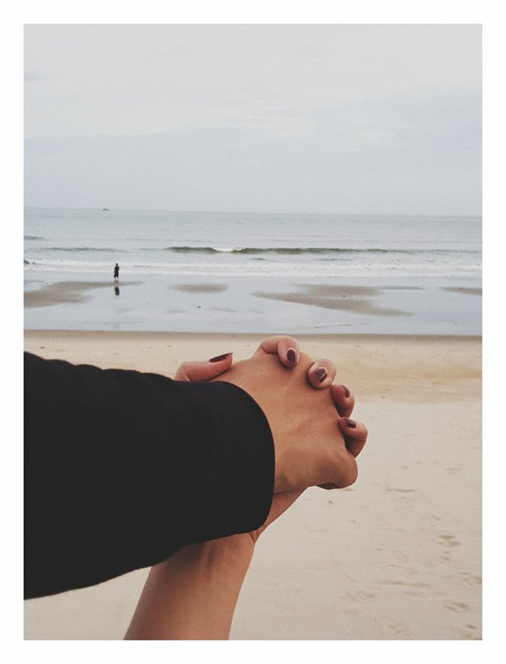 thanh hằng khoe ảnh nắm tay ảnh 1 thanh hang khoe anh nam tay anh 1