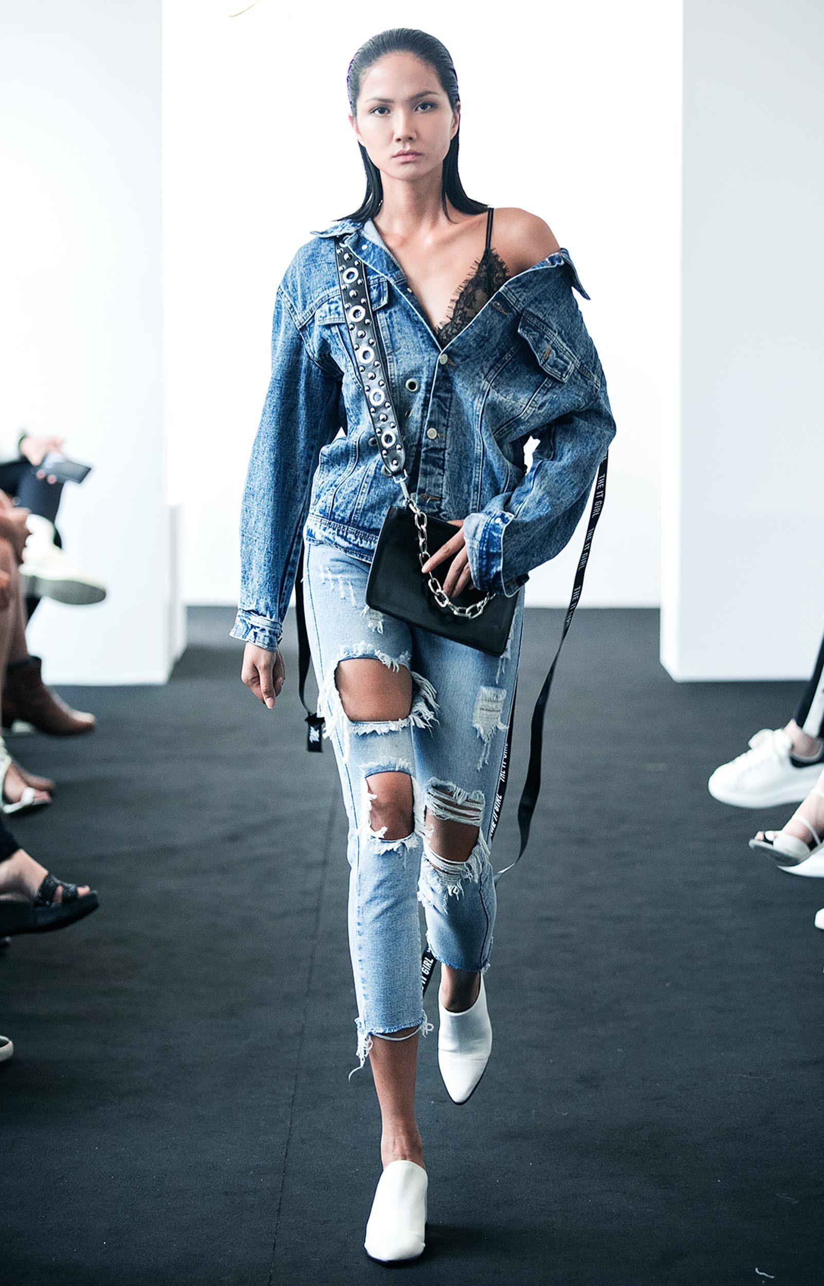 h hen nie hoa hau hoan vu viet nam anh 15