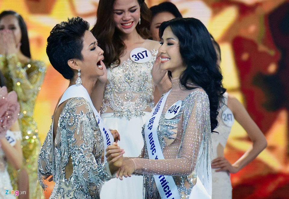 h hen nie hoa hau hoan vu viet nam anh 1