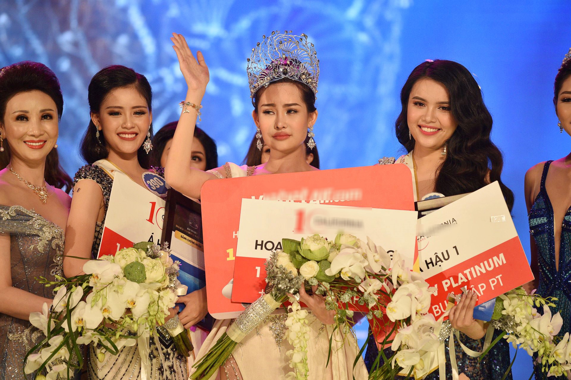 le au ngan anh bi tuoc vuong mien anh 1