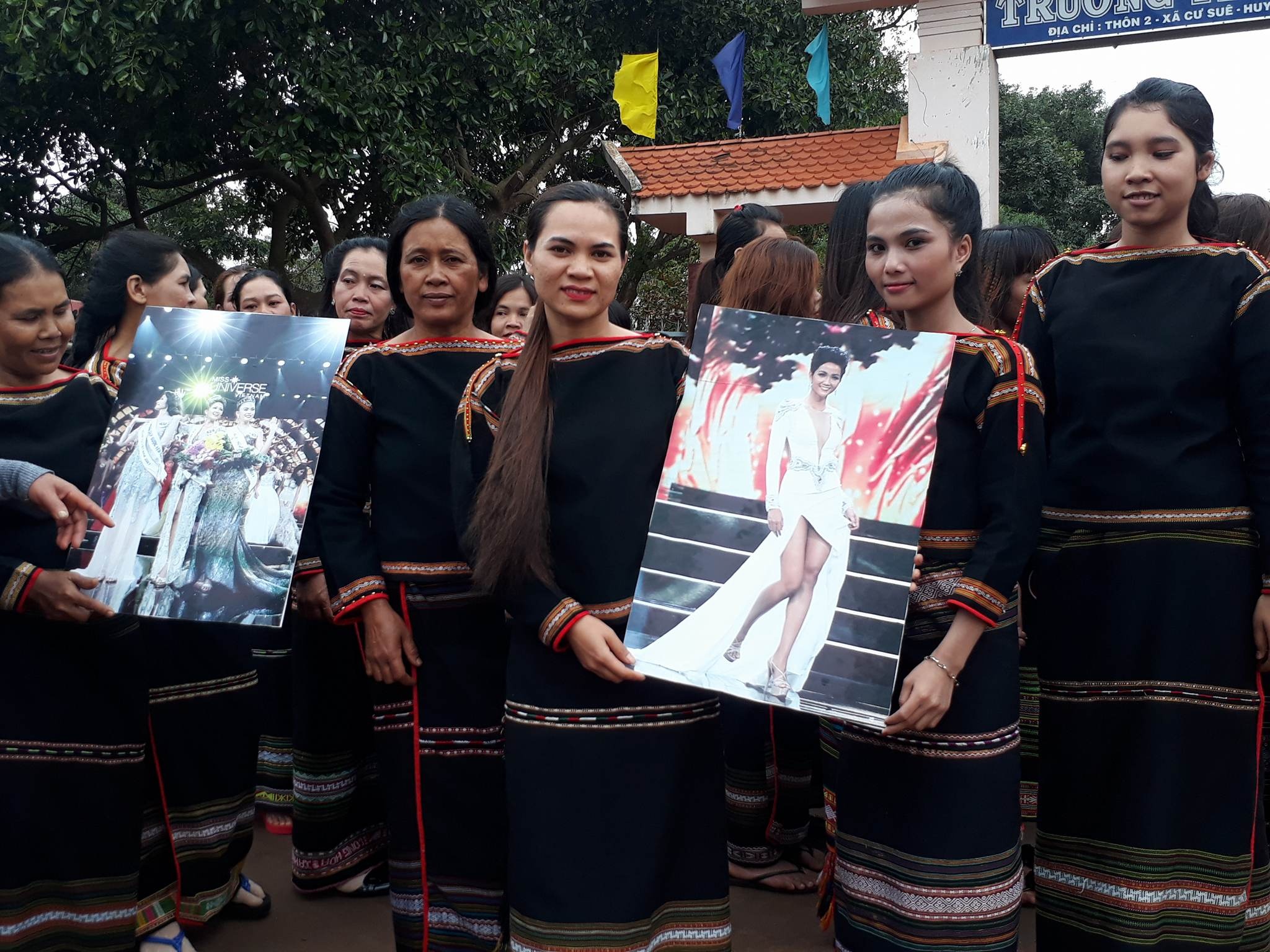 hoa hau hoan vu h hen nie ve que anh 9