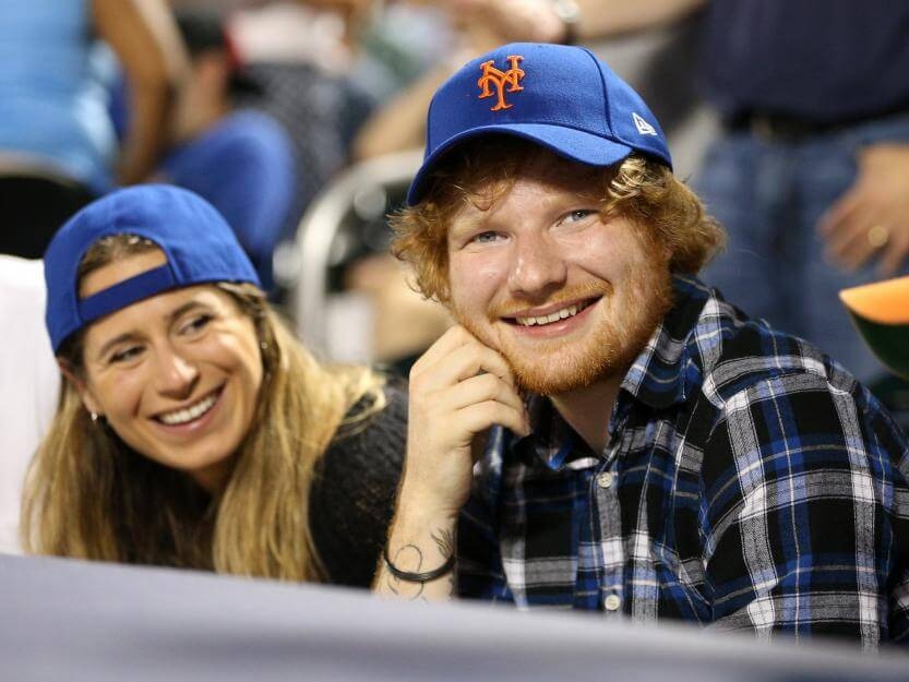 Ed Sheeran dinh hon voi co ban gian di quen tu nam 11 tuoi hinh anh