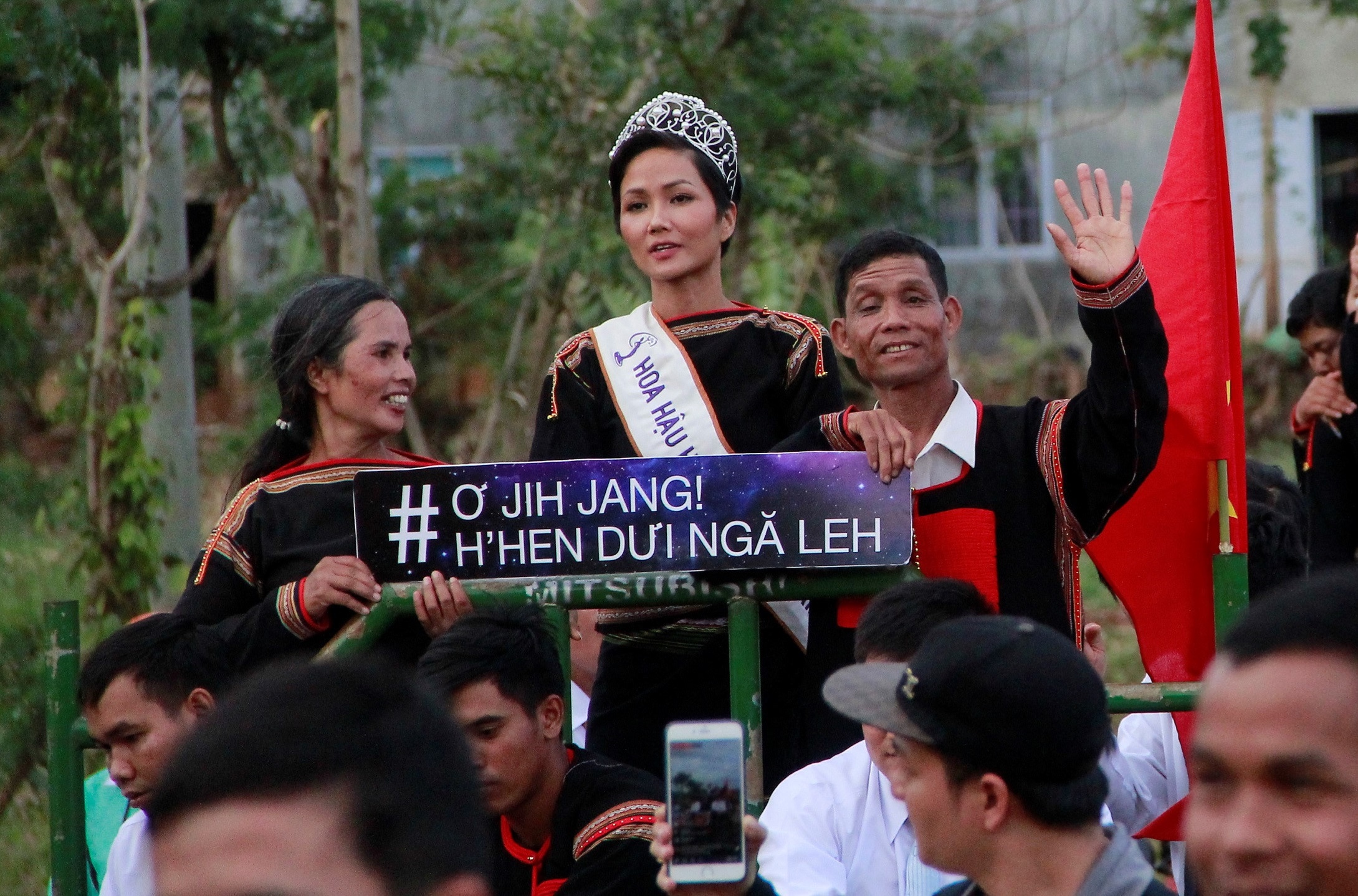 hoa hau hoan vu h hen nie anh 9