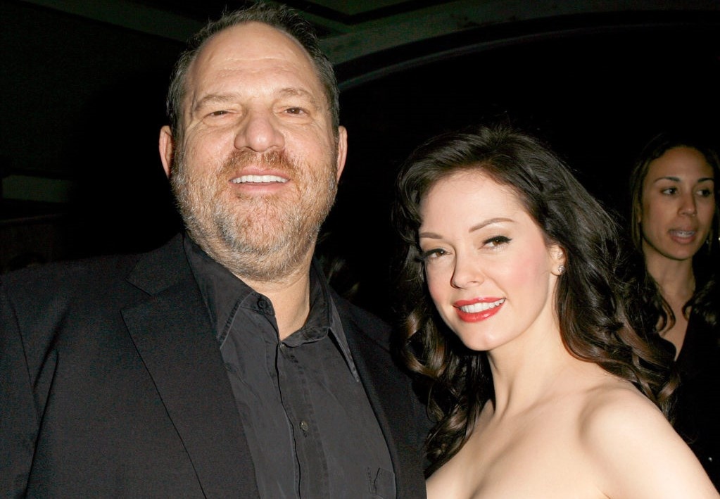 Nan nhan cua ong trum Hollywood bi to gay ap luc khien quan ly tu tu hinh anh