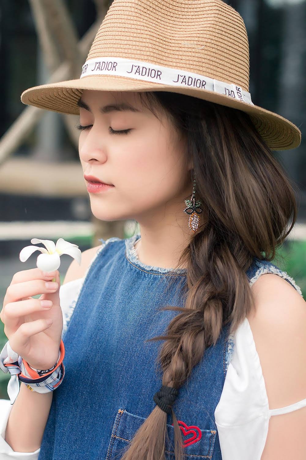 tự truyện hoàng thùy linh ảnh 2 tu truyen hoang thuy linh anh 2