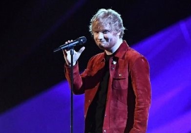 Sau Grammy, Ed Sheeran tiep tuc bi 'ruong ray' tai giai Brit Awards hinh anh