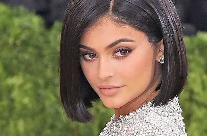 Kylie Jenner lam gia Snapchat sut ty USD: Quyen luc dat sai cho hinh anh