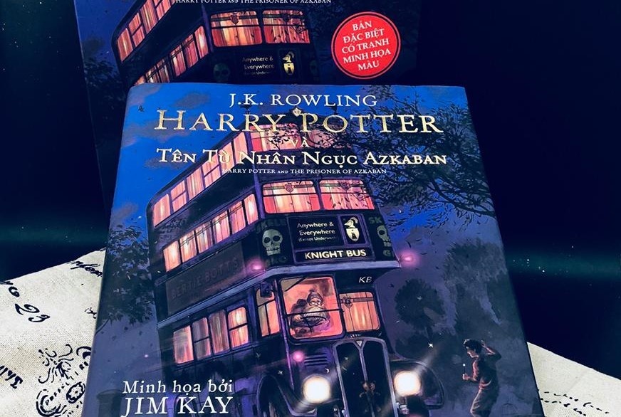 Sach ve Facebook, 'Harry Potter' ban mau do bo Thang 3 sach Tre hinh anh