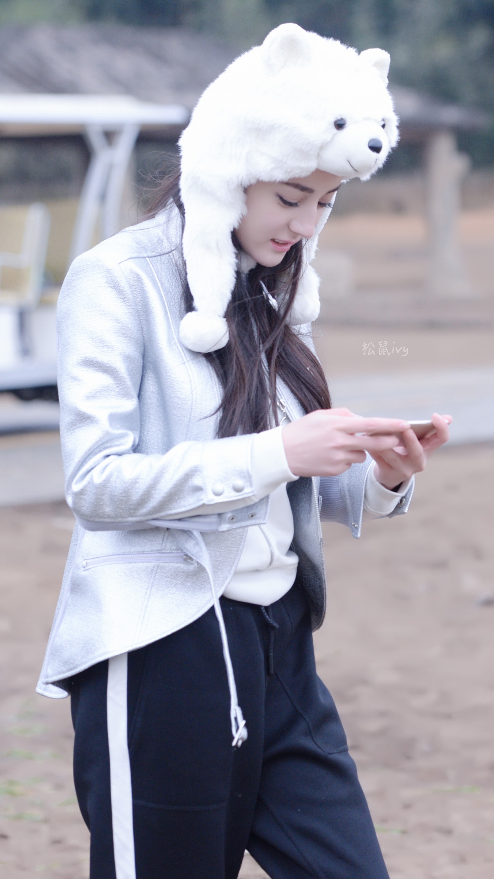 my nu tan cuong dich le nhiet ba anh 17