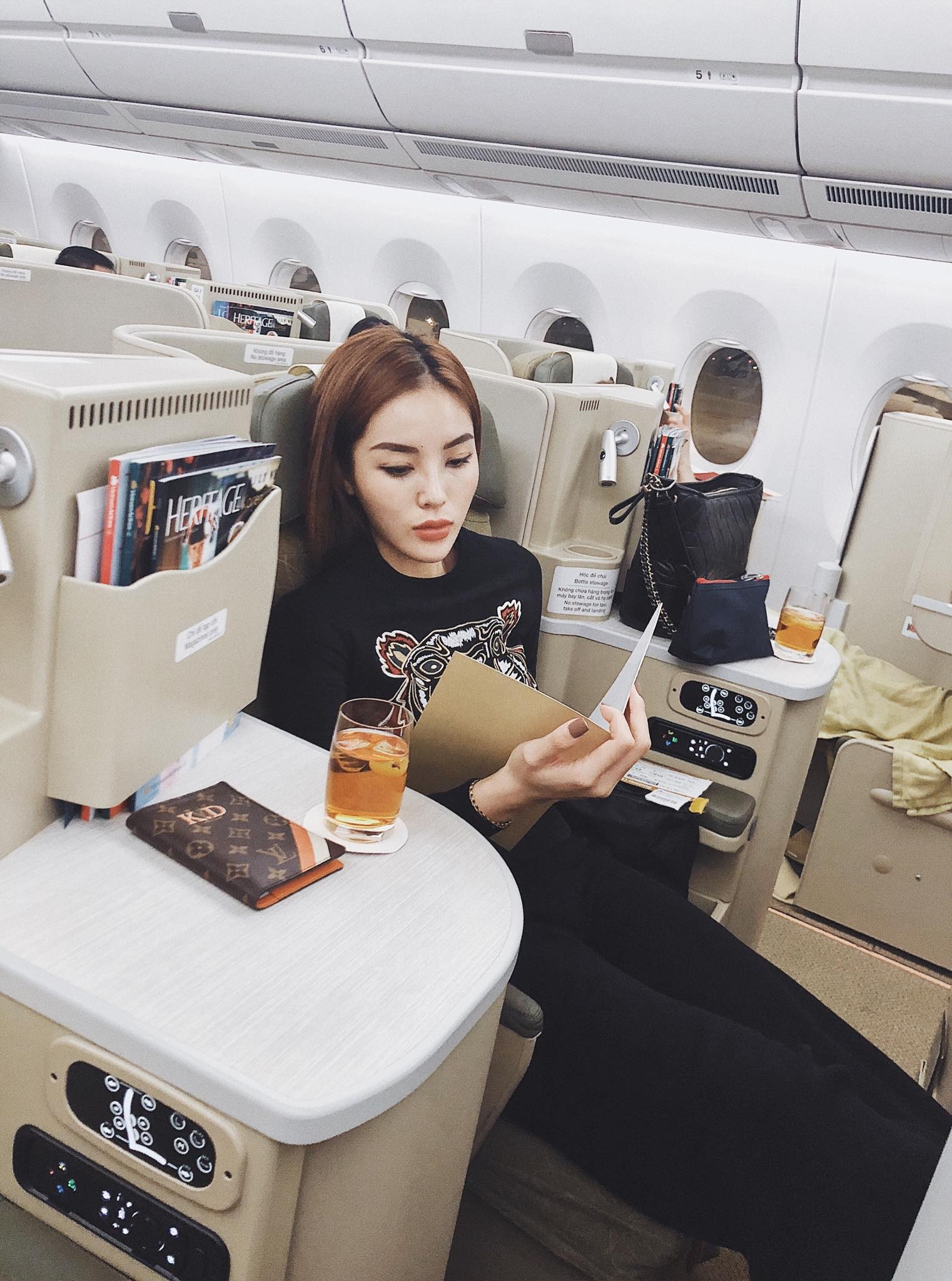 hoa hau ky duyen mat ngay cang do anh 14