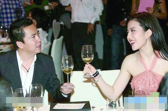 sao hoa ngu hau ruou dai gia anh 7