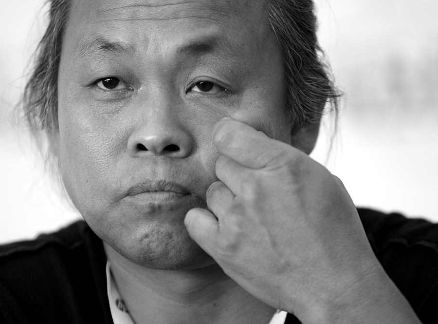 Kim Ki Duk cưỡng hiếp diễn viên ảnh 1 Kim Ki Duk cuong hiep dien vien anh 1