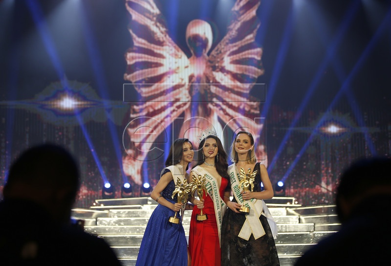 huong giang dang quang hoa hau chuyen gioi quoc te anh 1