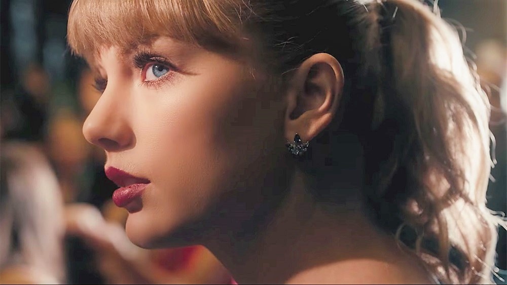 taylor swift ngoi sao co don trong mv delicate anh 2