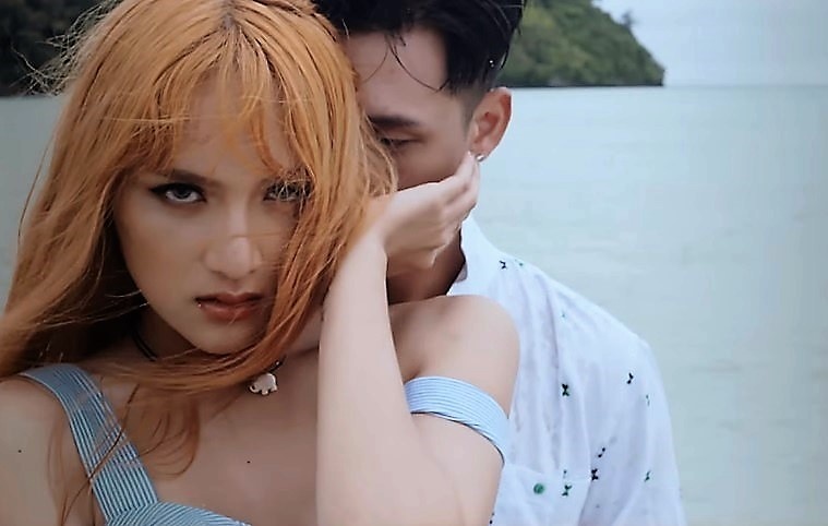 Huong Giang: Tu hinh anh sexy, MV 18+ den ngoi vi hoa hau hinh anh