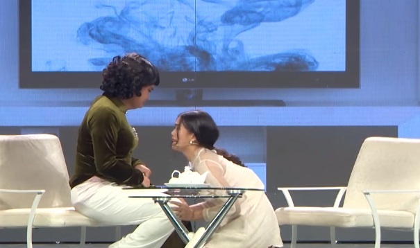 Quy co hoan hao: Bi don ep, con dau lay 'que 2 vach' cau xin me chong hinh anh