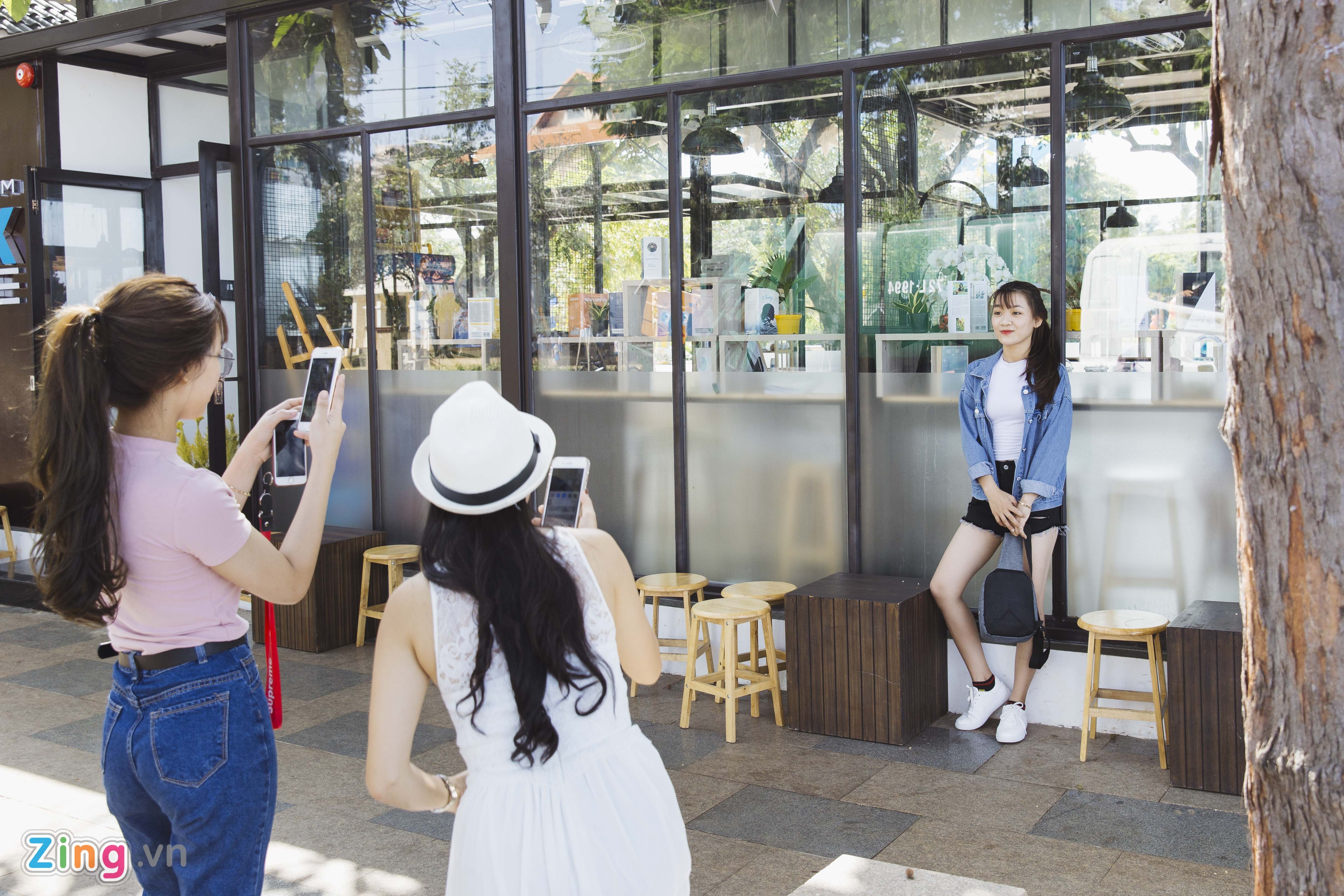 duong sach vung tau thu hut doc gia anh 6