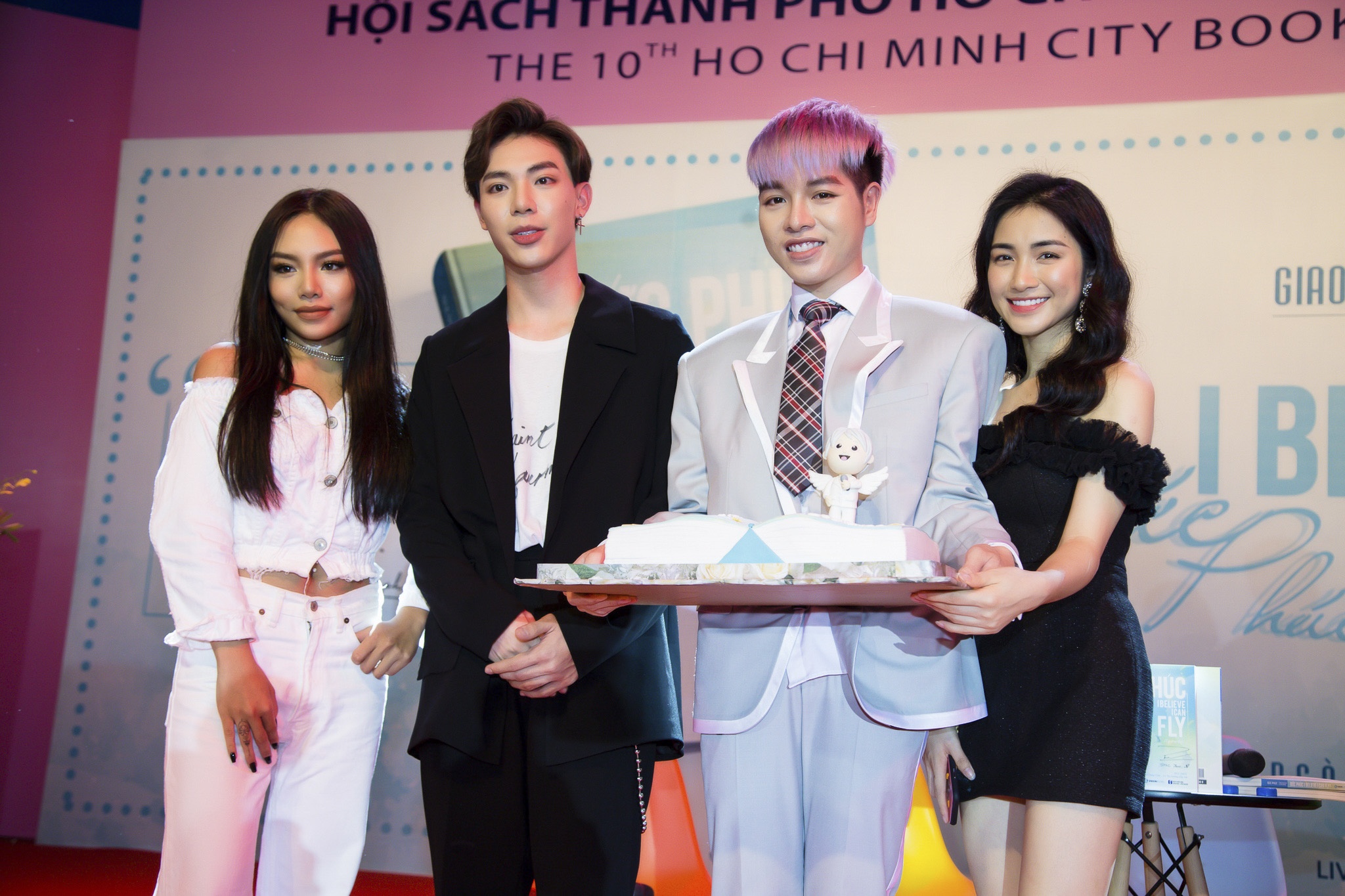 duc phuc ra tu truyen anh 10