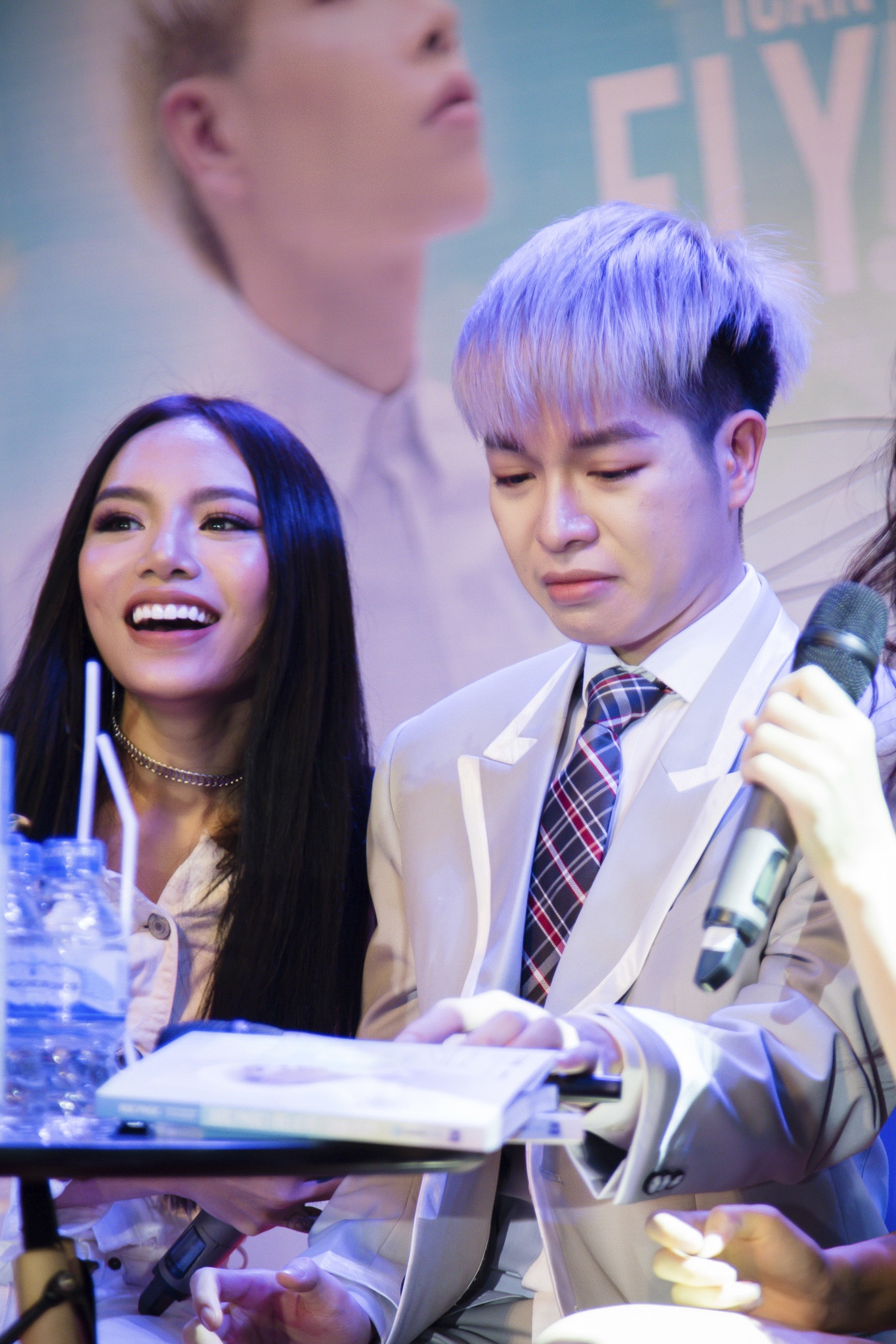 duc phuc ra tu truyen anh 6