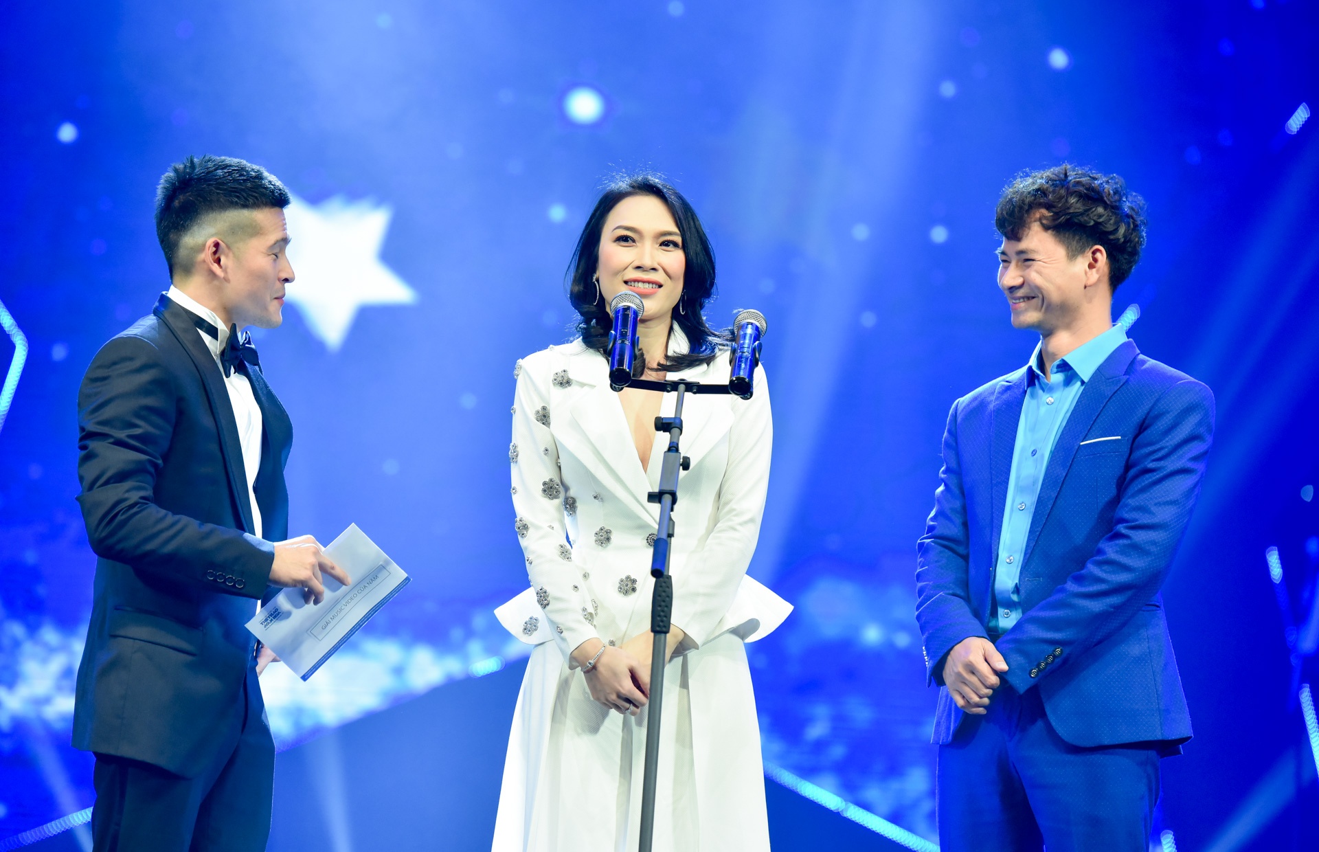 le trao giai cong hien 2018 anh 8